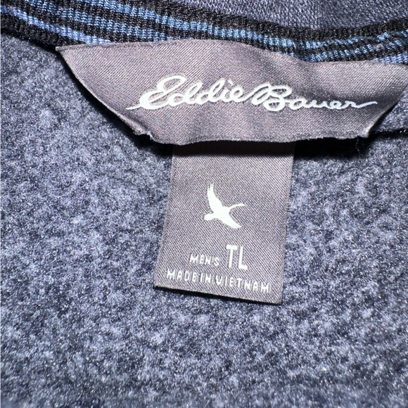 Eddie Bauer blue crewneck sweater - Picture 2 of 3